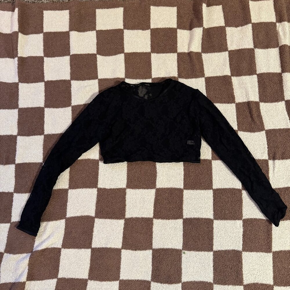 Los Angeles Apparel Floral Lace Long Sleeve Crop Top in Black
